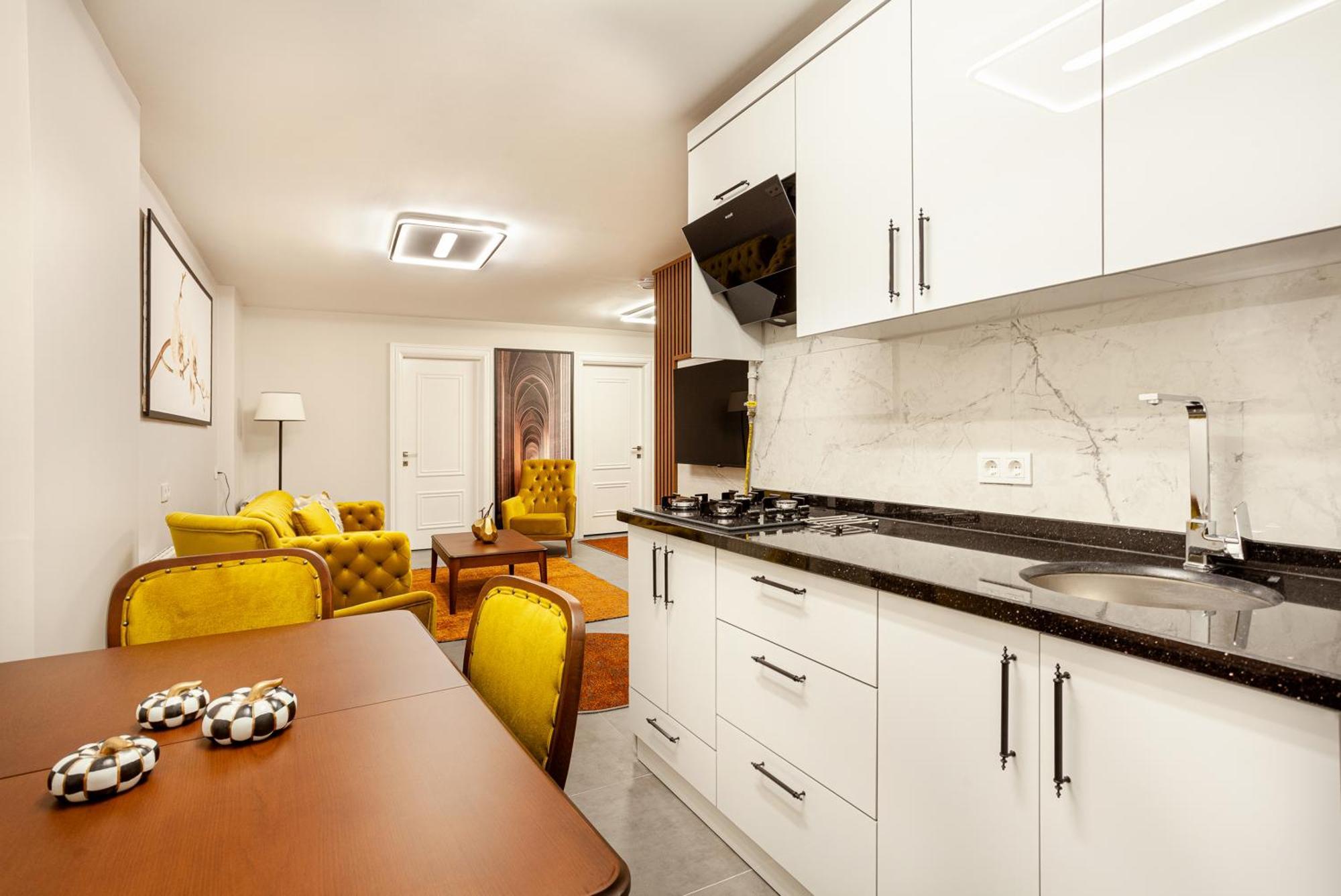 Bellavia Deluxe Apartment *