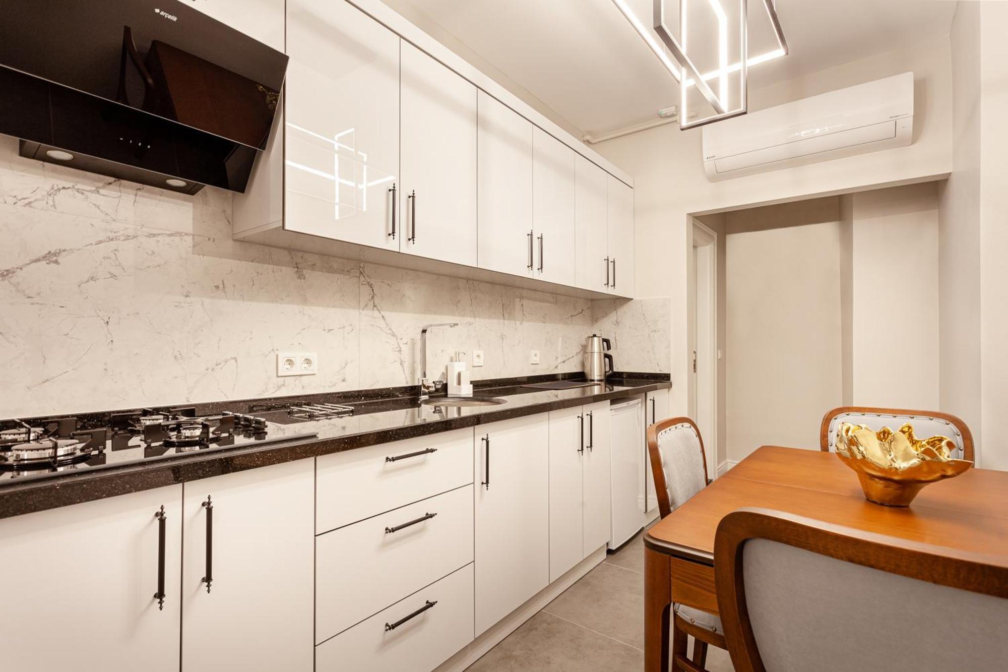 Bellavia Deluxe Istanbul